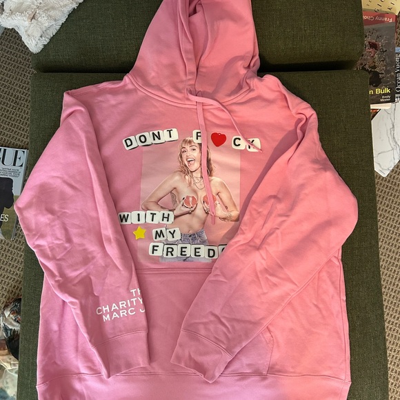 Marc Jacobs x Miley Cyrus Planned Parenthood Hoodie * will donate proceeds* - Picture 3 of 9